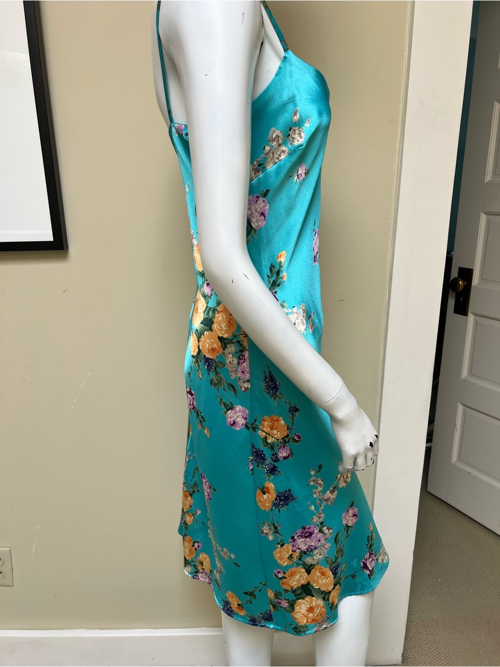 Vintage Floral Slip Dress - Picture 2 of 8